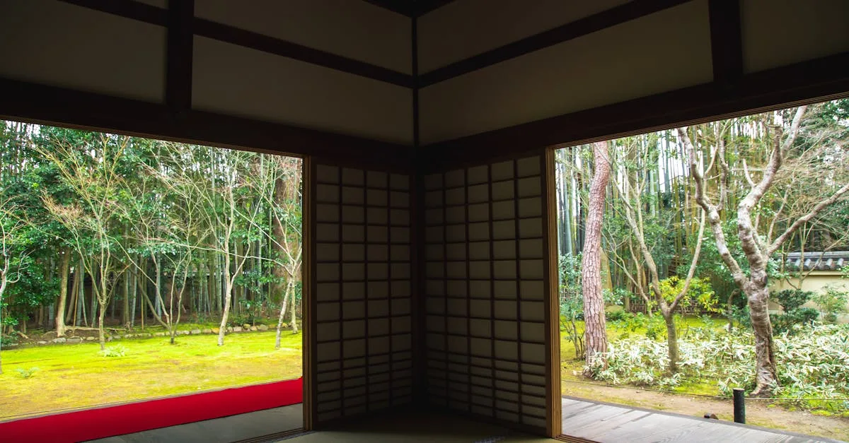 découvrez tout sur le tatami, ce revêtement traditionnel japonais utilisé dans les arts martiaux et les intérieurs. apprenez son histoire, ses utilisations et comment bien choisir votre tatami.