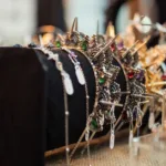 découvrez notre collection élégante de bijoux raffinés, alliant design moderne et artisanat traditionnel pour sublimer votre style au quotidien.