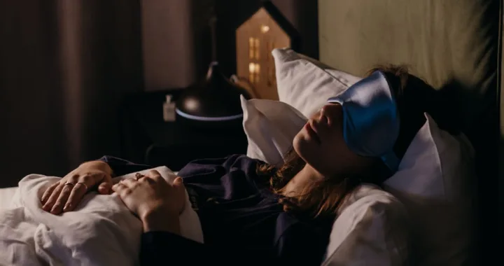 découvrez sleep simulator, le jeu immersif qui vous plonge dans l'art du sommeil et des rêves. explorez différents environnements apaisants pour un sommeil réparateur.