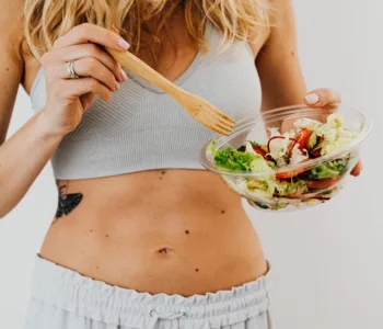 découvrez les meilleurs repas à prendre avant l'entraînement pour booster votre énergie, améliorer vos performances et optimiser votre récupération.