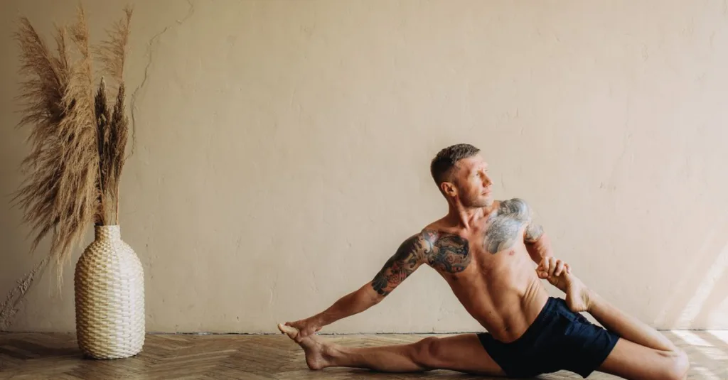 découvrez des exercices d'étirement du psoas pour améliorer votre souplesse, réduire les douleurs lombaires et favoriser une meilleure posture.