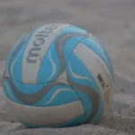 découvrez notre gamme complète d'équipements sportifs de qualité pour tous les niveaux et toutes les disciplines. améliorez vos performances avec notre matériel fiable et innovant.