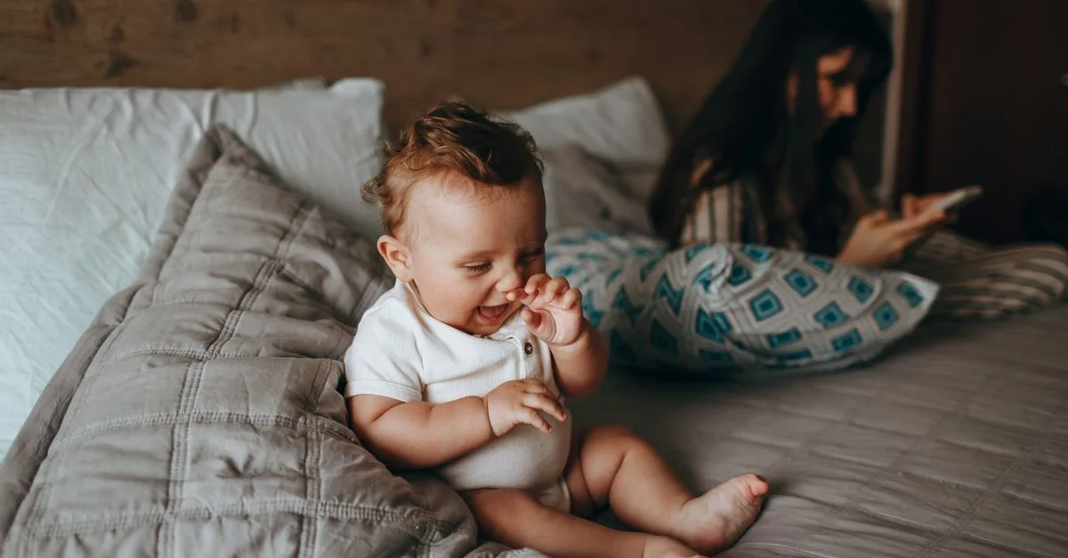 guide complet pour les parents de bébés : conseils pratiques, astuces et informations essentielles pour bien s'occuper de votre nouveau-né.
