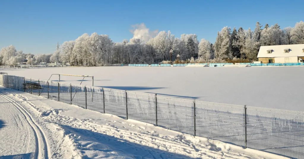 découvrez les règles de sécurité du biathlon, l’équipement requis et les précautions essentielles pour pratiquer le ski et le tir en toute sécurité.